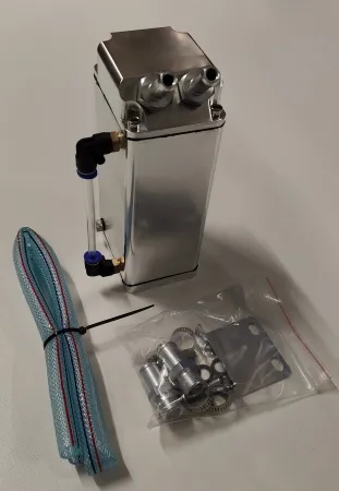 Öl-Catch Tank rechteckig silber + Zubehör 10mm Anschlüsse