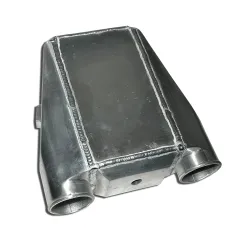 wassergekühlter Ladeluftkühler bis 650PS 76mm Anschlüsse wassergekühlt